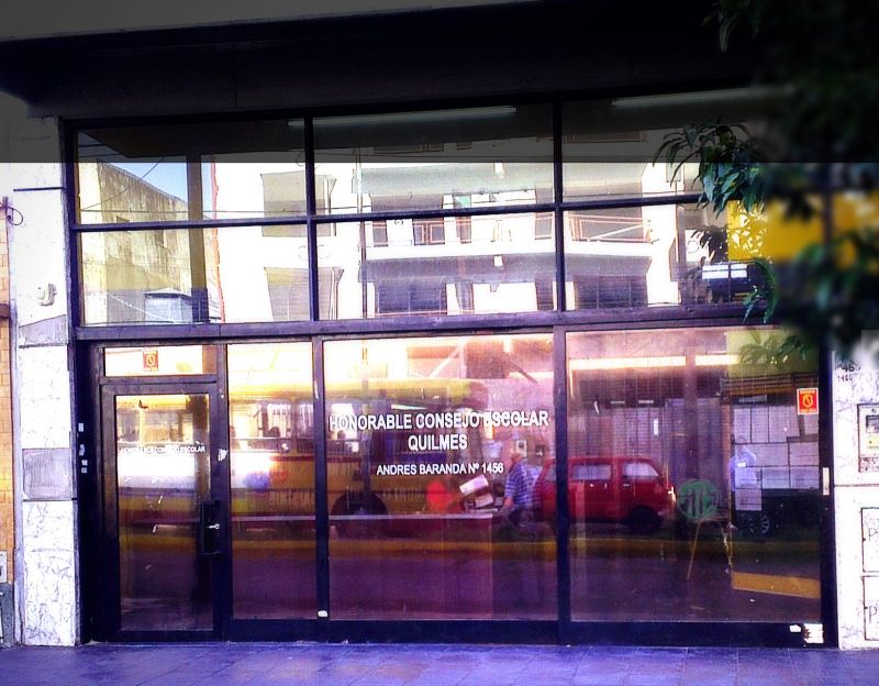 Cubren cargo de auxiliar de cocina en la escuela 87